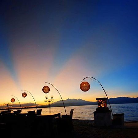 Kokomo Resort Gili Trawangan Esterno foto